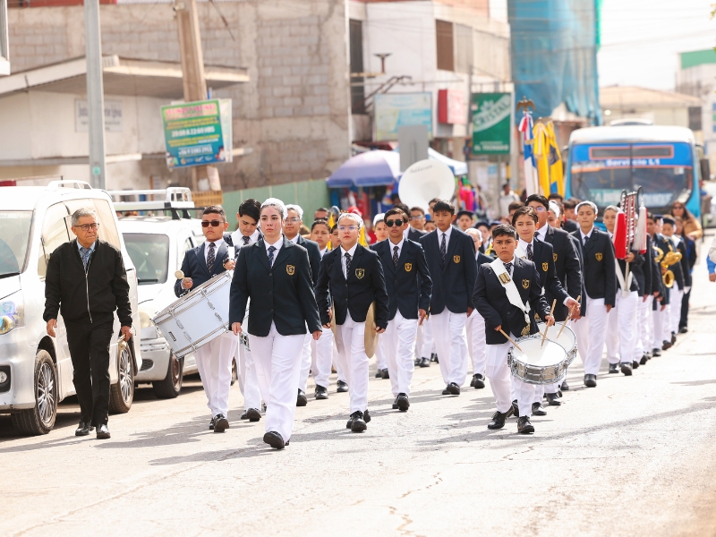 Gran debut de la Banda Instrumental en el desfile de Fiestas Patrias